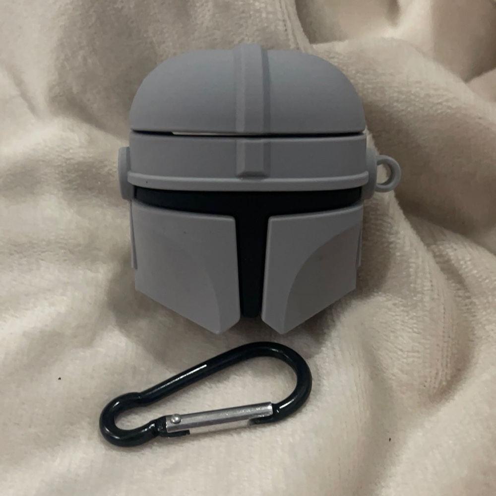 New Mandalorian AirPod case